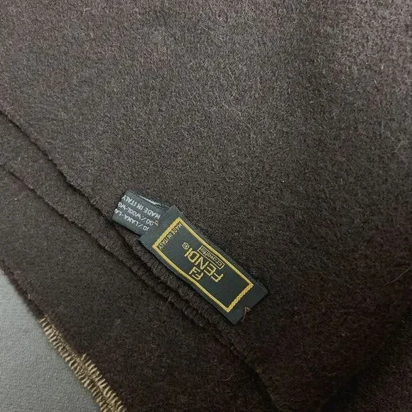 FENDI WOOL GRAPHIC SCARF